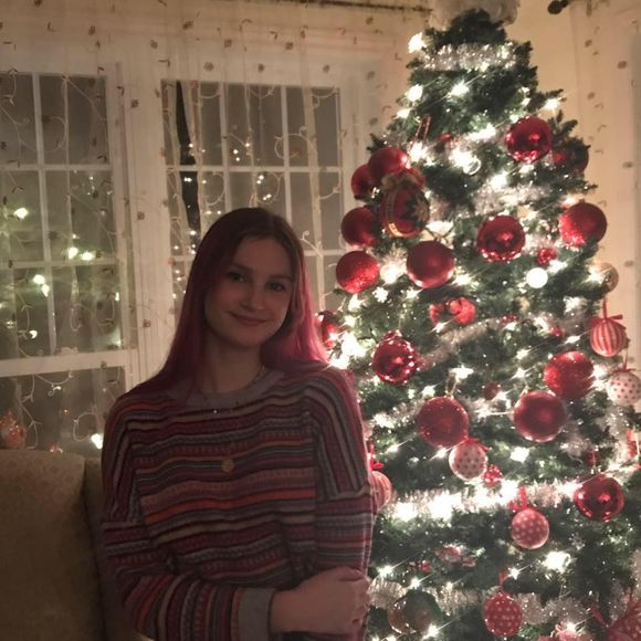 Meet your Posher, Rachel - Picture 1 of 1